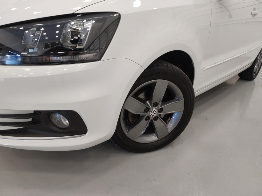 volkswagen fox 1.6 msi total flex connect 4p i-motion automatico 2019