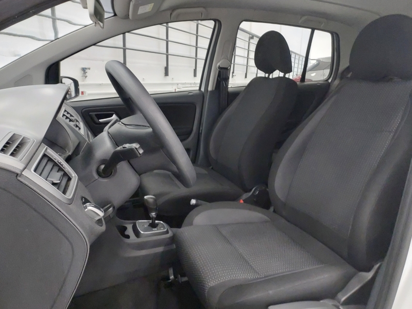 volkswagen fox 1.6 msi total flex connect 4p i-motion automatico 2019