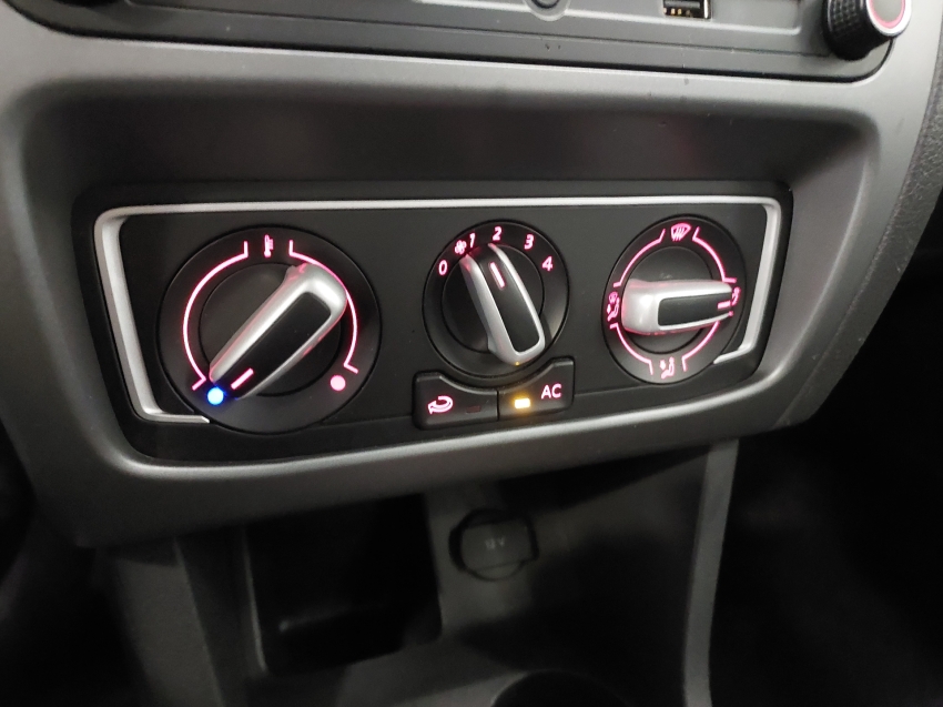 volkswagen fox 1.6 msi total flex connect 4p i-motion automatico 2019