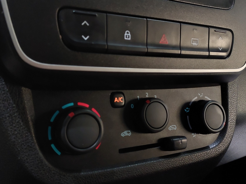 renault kwid 1.0 12v sce flex zen manual 4p 2022