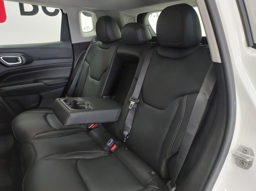 jeep compass 1.3 t270 turbo flex longitude at6 4p automatico 2025