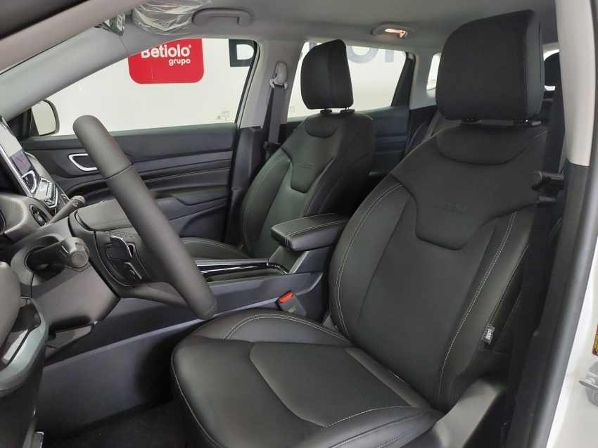jeep compass 1.3 t270 turbo flex longitude at6 4p automatico 2025