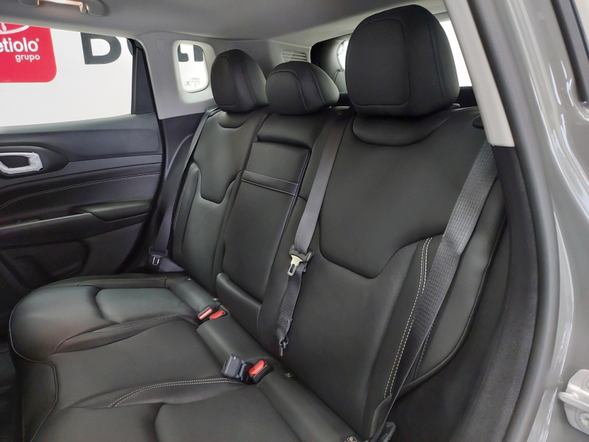 jeep compass 1.3 t270 turbo flex longitude at6 4p automatico 2025