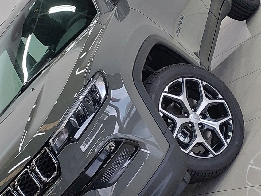 jeep compass 1.3 t270 turbo flex longitude at6 4p automatico 2025
