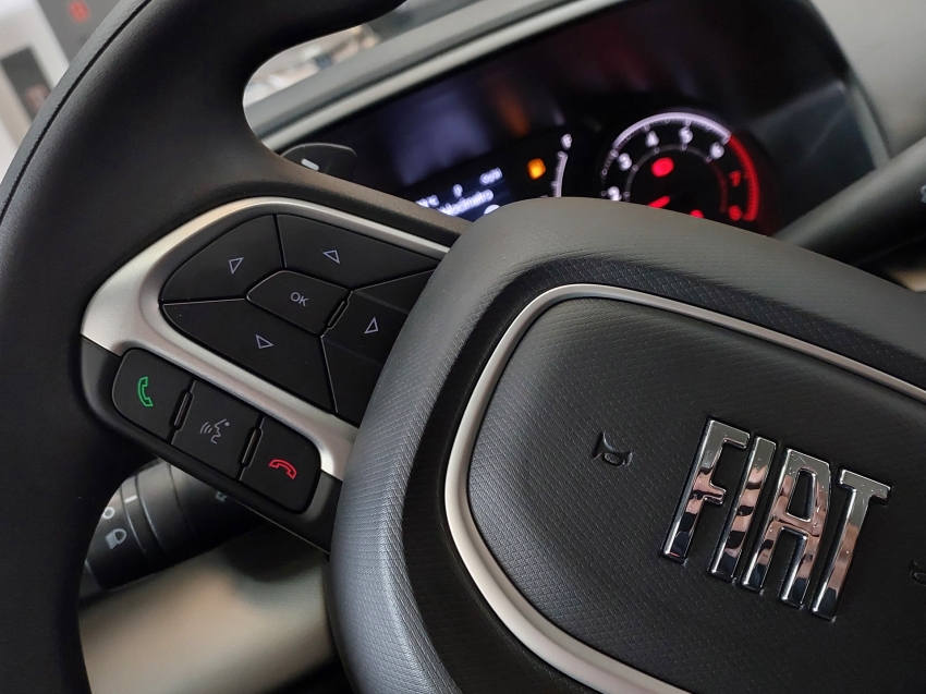 fiat fastback 1.0 turbo 200 flex cvt 4p automatico 2025 fiat fastback 1.0 turbo 200 flex cvt 4p automatico 2025