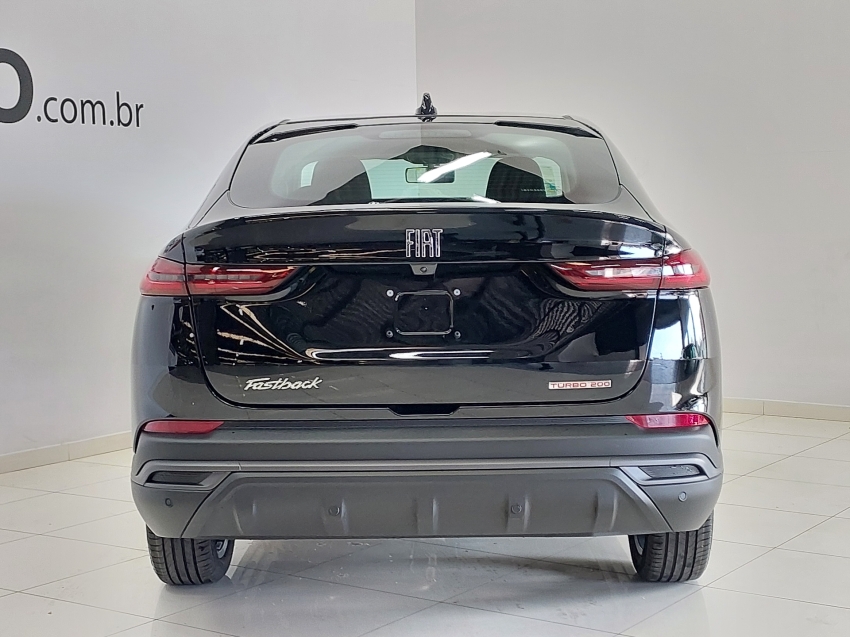 fiat fastback 1.0 turbo 200 flex cvt 4p automatico 2025 fiat fastback 1.0 turbo 200 flex cvt 4p automatico 2025