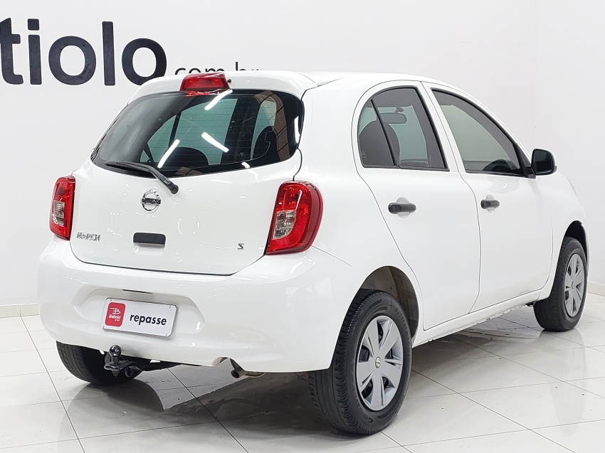 nissan march 1.0 s 12v flex 4p manual 2017