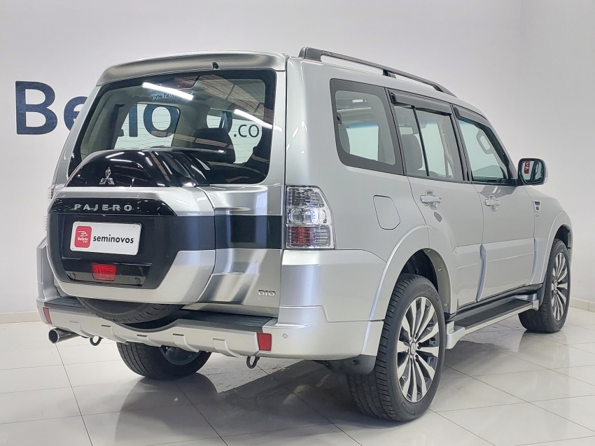 mitsubishi pajero full 3.2 hpe 4x4 16v turbo intercooler diesel 4p automatico 2019