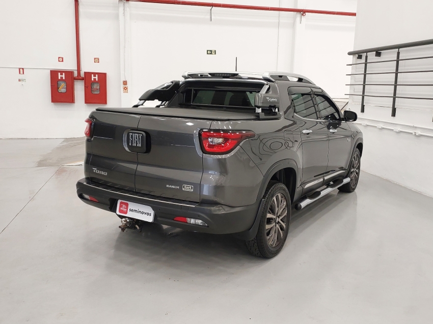 fiat toro 2.0 16v turbo diesel ranch 4wd at9 4p automatico 2023