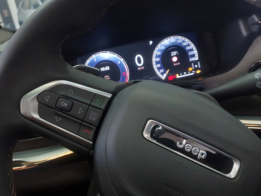 jeep commander 2.0 td380 turbo diesel overland at9 4p automatico 2022