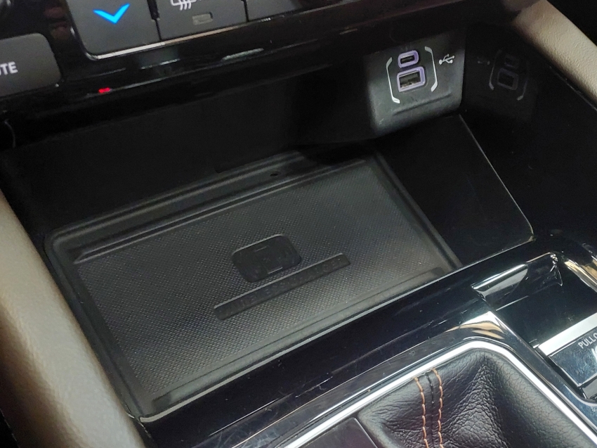 jeep commander 2.0 td380 turbo diesel overland at9 4p automatico 2022