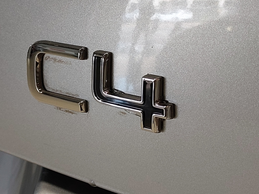 citroen c4 cactus 1.6 vti 120 flex live eat6 4p automatico 2022