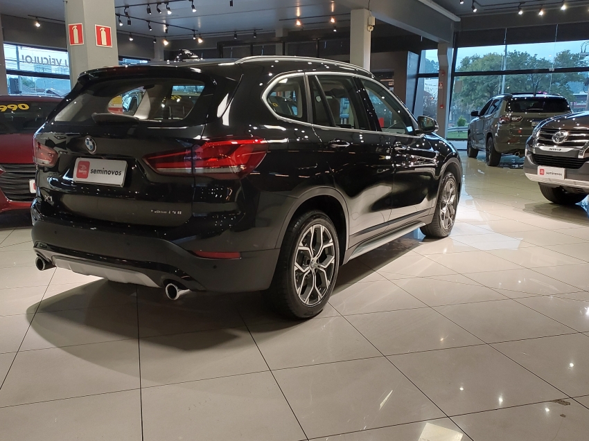 bmw x1 2.0 16v turbo activeflex sdrive20i x-line 4p automatico flex 2020