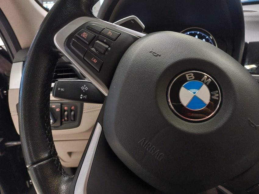 bmw x1 2.0 16v turbo activeflex sdrive20i x-line 4p automatico flex 2020