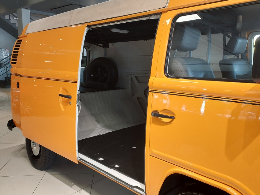 volkswagen kombi 1.4 mi furgao 8v flex 3p manual 2006