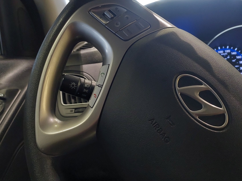 hyundai ix35 2.0 mpfi gls 16v flex 4p automatico 2015