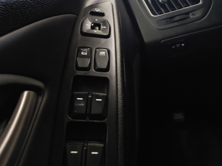 hyundai ix35 2.0 mpfi gls 16v flex 4p automatico 2015