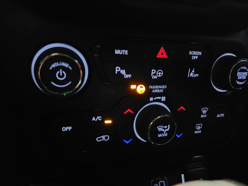 jeep renegade 1.3 t270 turbo flex s 4x4 at9 4p automatico 2024