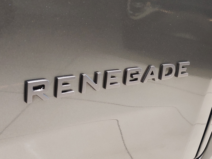 jeep renegade 1.3 t270 turbo flex s 4x4 at9 4p automatico 2024