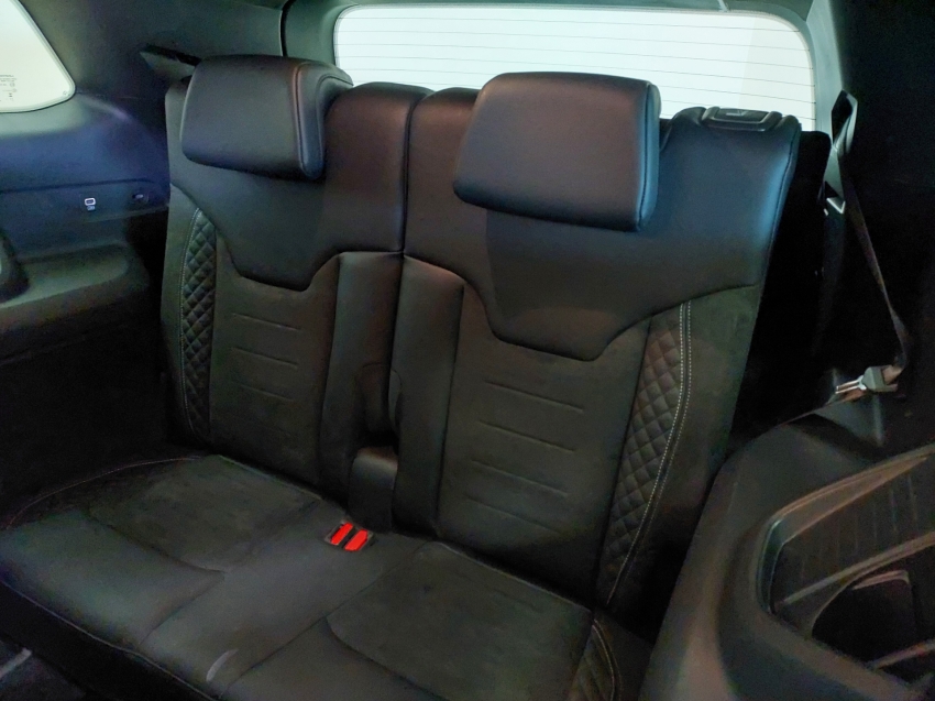 jeep commander 2.0 hurricane 4 turbo gasolina blackhawk at9 4p automatico 2025