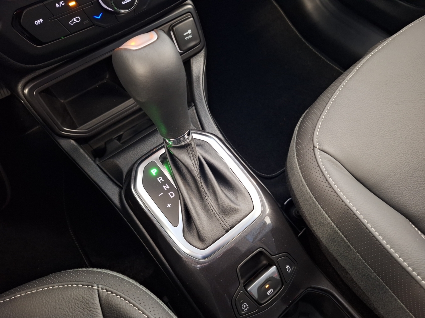 jeep renegade 1.3 t270 turbo flex longitude at6 4p automatico 2025