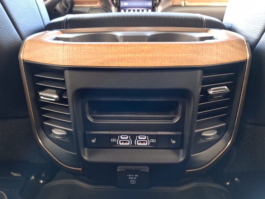 ram 3500 6.7 i6 turbo diesel limited longhorn cd 4x4 automatico 4p 2024