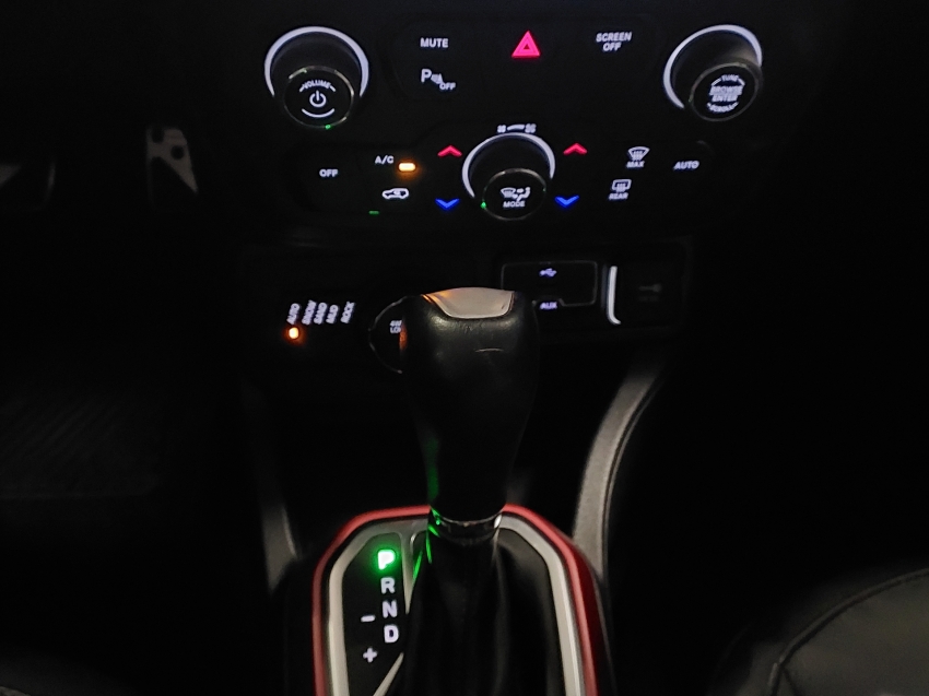 jeep renegade 2.0 16v turbo diesel trailhawk 4p 4x4 automatico 2020
