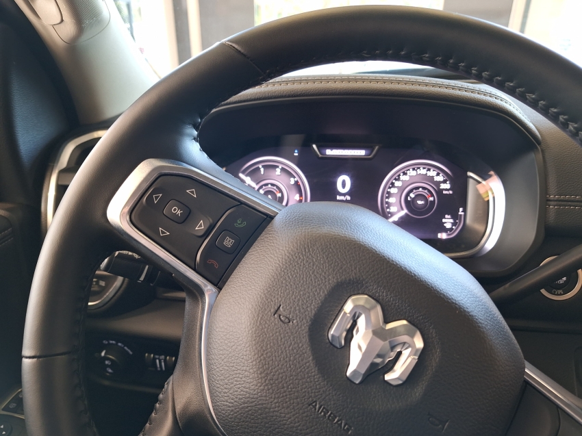 ram 2500 6.7 i6 turbo diesel laramie cd 4x4 automatico 4p 2024