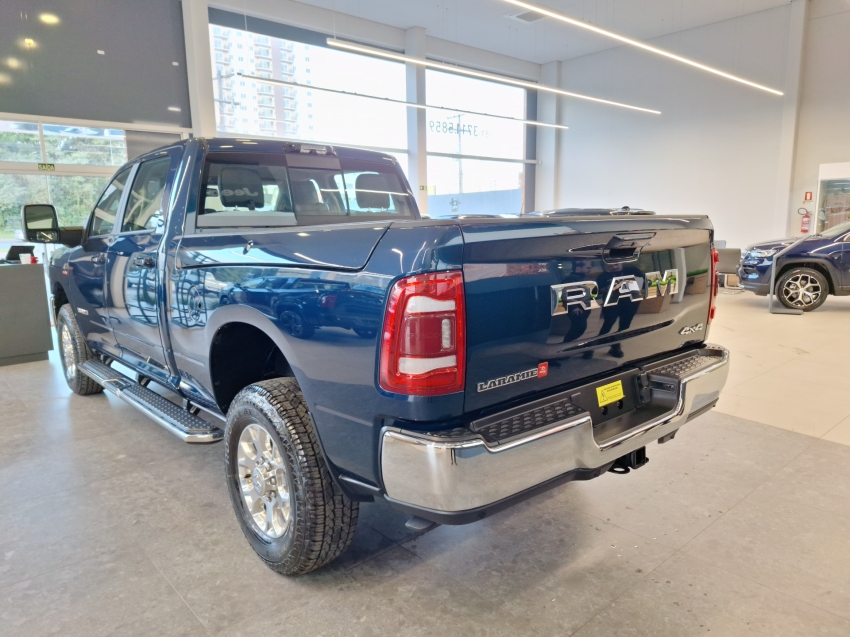 ram 2500 6.7 i6 turbo diesel laramie cd 4x4 automatico 4p 2024