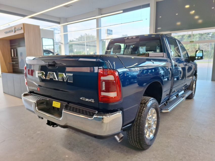 ram 2500 6.7 i6 turbo diesel laramie cd 4x4 automatico 4p 2024