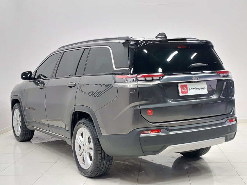 jeep commander 1.3 t270 turbo flex longitude at6 4p automatico 2025