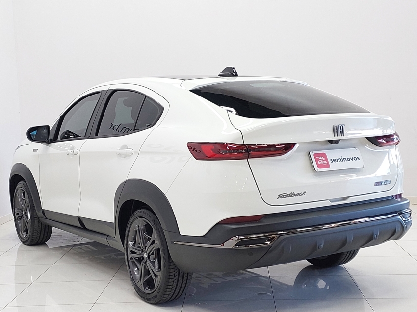 fiat fastback 1.3 turbo 270 flex limited edition at6 4p automatico 2023
