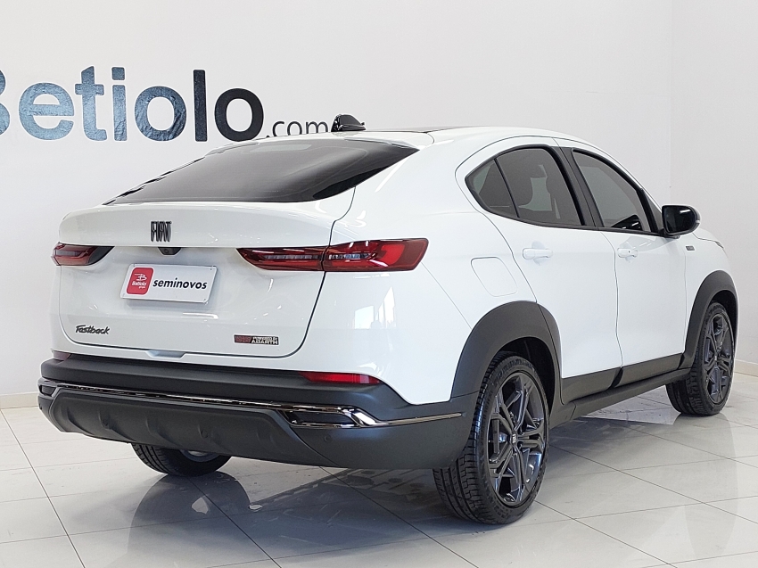 fiat fastback 1.3 turbo 270 flex limited edition at6 4p automatico 2023