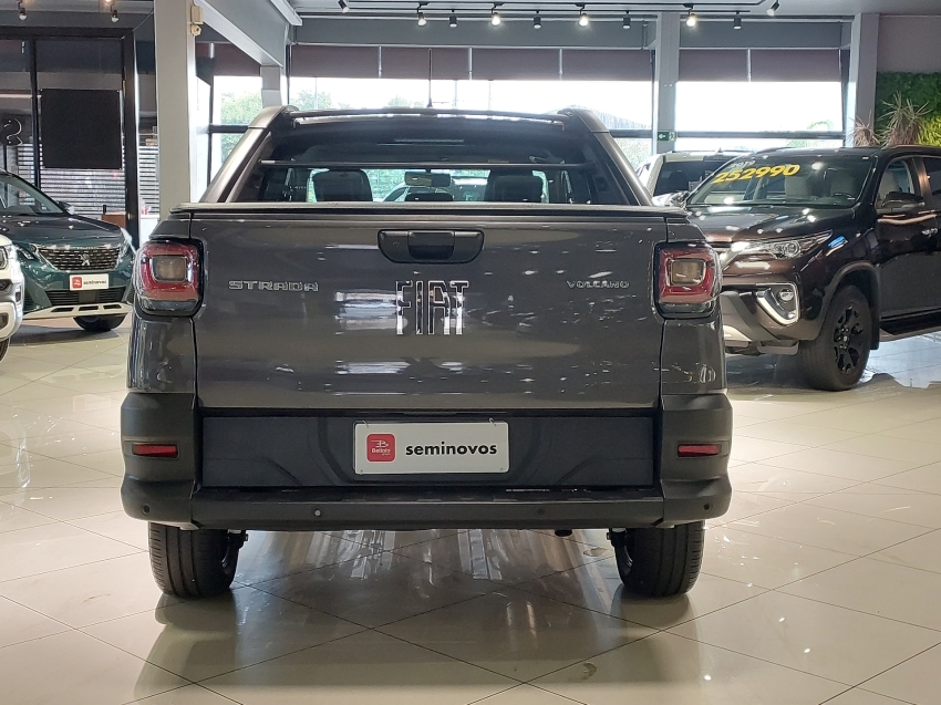 fiat strada 1.3 firefly flex volcano cd cvt 4p manual 2024