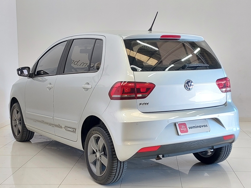 volkswagen fox 1.6 msi total flex connect 4p manual 2019