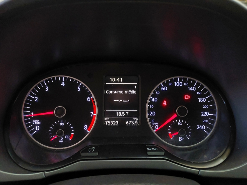 volkswagen fox 1.6 msi total flex connect 4p manual 2019