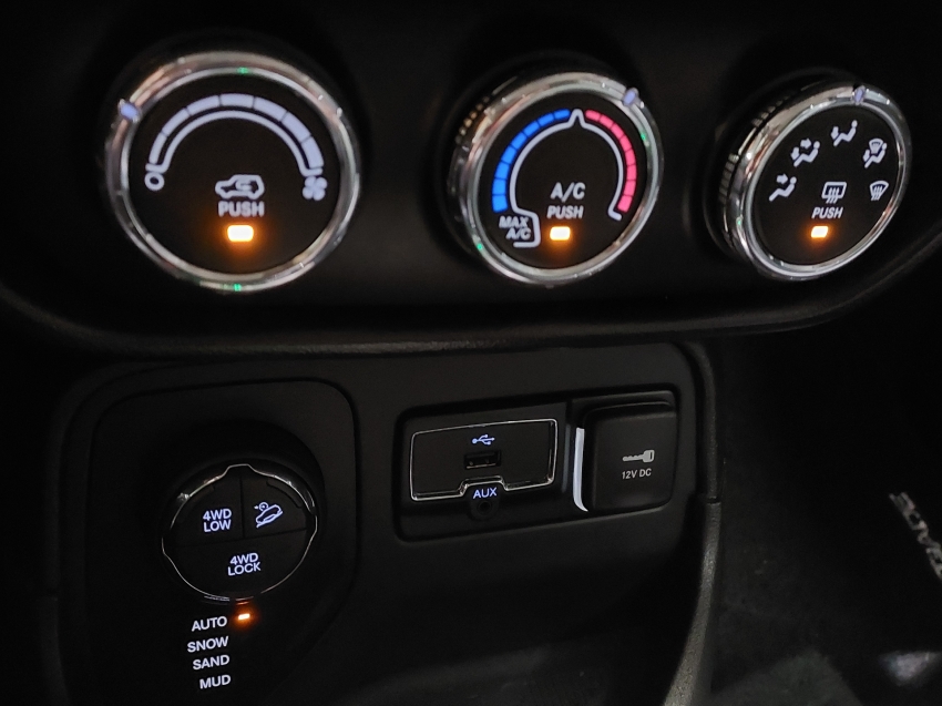 jeep renegade 2.0 16v turbo diesel sport 4p 4x4 automatico 2016