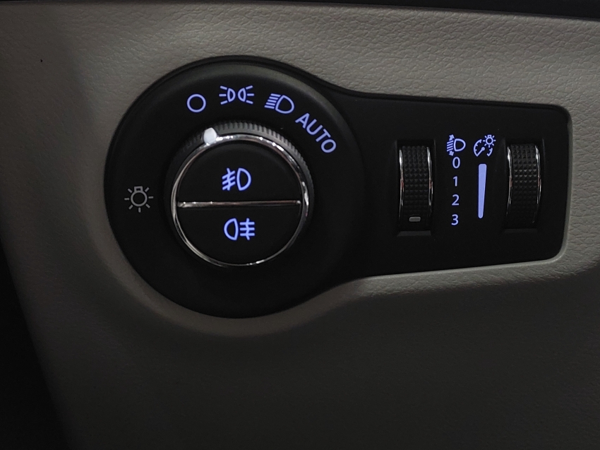 jeep compass 2.0 16v flex longitude automatico 4p 2020