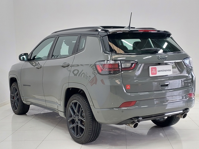 jeep compass 2.0 hurricane 4 turbo gasolina blackhawk at9 4p automatico 2025