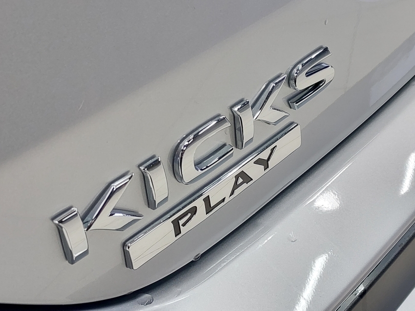 nissan kicks play 1.6 16v flexstart advance plus xtronic flex 4p automatico 2025