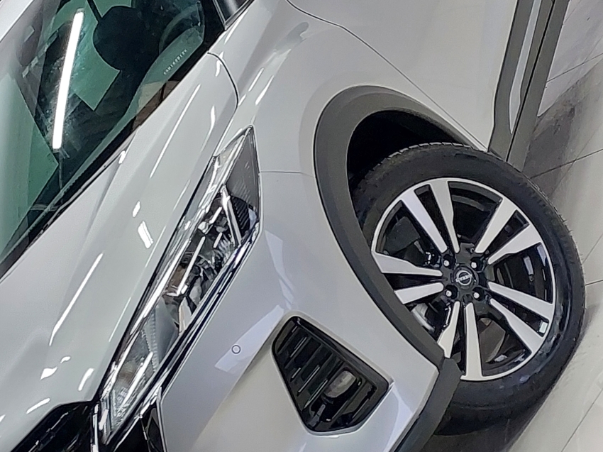 nissan kicks play 1.6 16v flexstart advance plus xtronic flex 4p automatico 2025