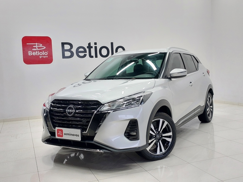 nissan kicks play 1.6 16v flexstart advance plus xtronic flex 4p automatico 2025