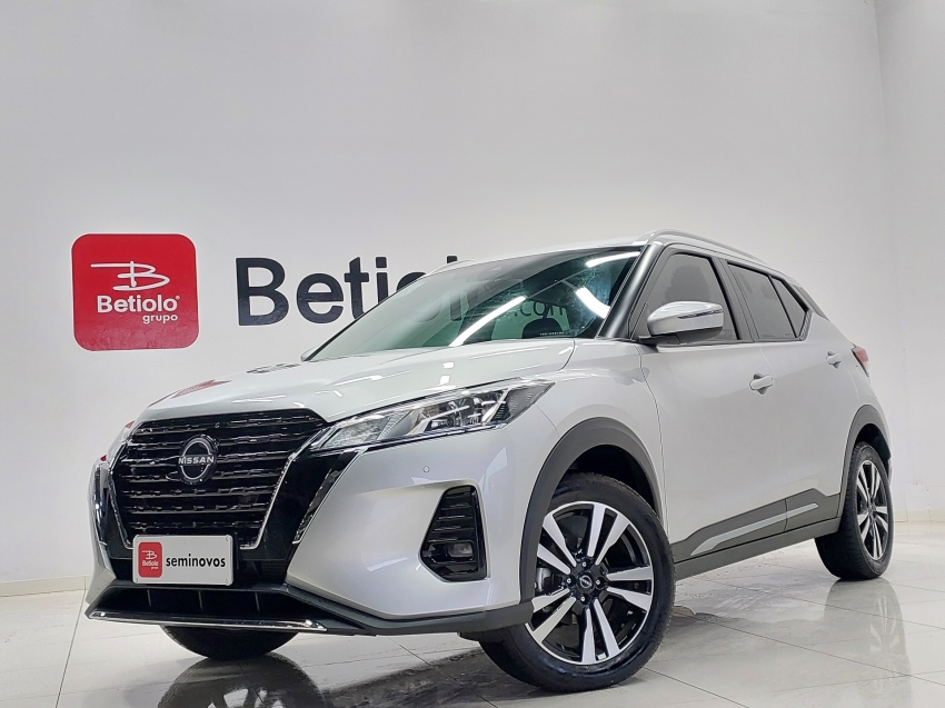 nissan kicks play 1.6 16v flexstart advance plus xtronic flex 4p automatico 2025