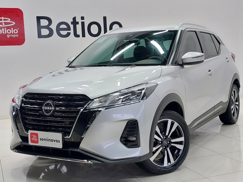 nissan kicks play 1.6 16v flexstart advance plus xtronic flex 4p automatico 2025