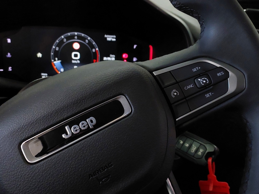 jeep renegade 1.3 t270 turbo flex longitude at6 4p automatico 2025