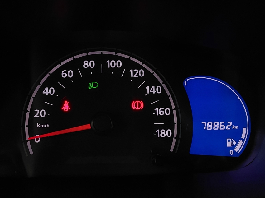 renault kwid 1.0 12v sce flex zen manual 4p 2018