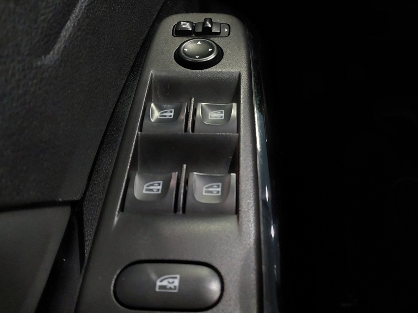 renault captur 1.6 16v sce flex life x-tronic 4p automatico 2021
