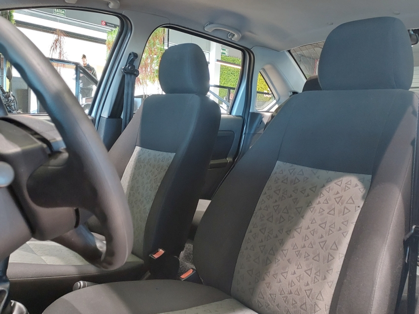 ford fiesta 1.6 mpi sedan 8v flex 4p manual 2011
