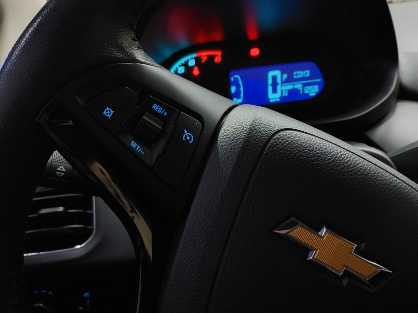 chevrolet onix 1.4 mpfi ltz 8v flex 4p automatico 2017
