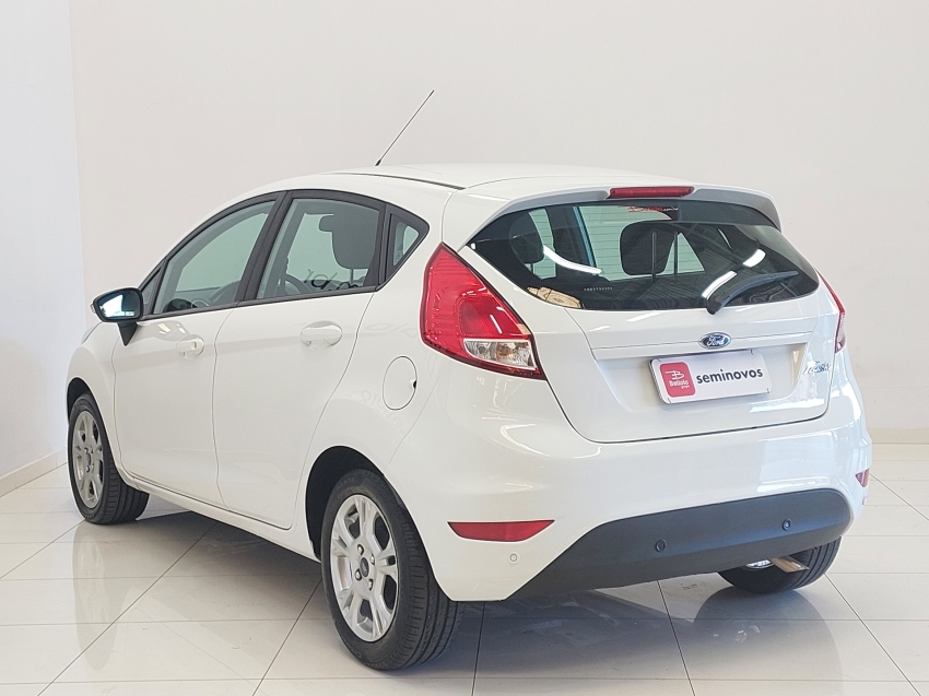 ford fiesta 1.6 sel hatch 16v flex 4p powershift automatico 2017